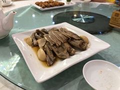 -御满江海鲜酒家(洛溪新城店)