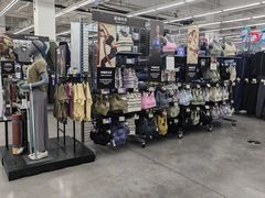 -迪卡侬(李沧店)