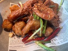 -蝴蝶里·粤菜·点心(滨江龙湖店)