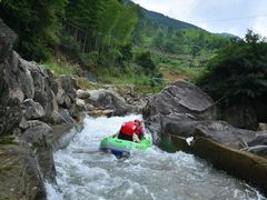 -虎啸峡漂流