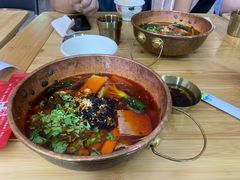 -成都你六姐·牛肉冒菜(上海环宇荟店)