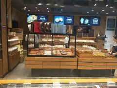 面包甜点陈列柜-惠诚滋知(盐务街店)