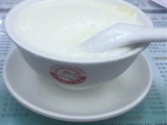 -义顺牛奶公司