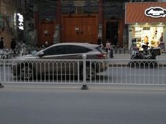 -哈海英麻辣烫(中华西路步行街店)