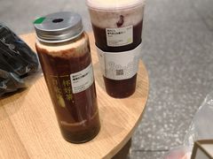 -奈雪的茶(湖滨银泰in77C区PRO店)