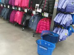-迪卡侬(观山店)