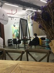 -Hair Co.一间沙龙