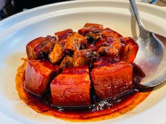 黄鱼鳌红烧肉-北京泰富酒店-柏景轩中餐厅