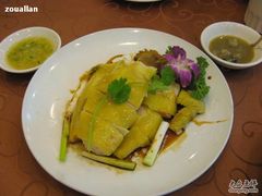 汇景招牌金牌鸡-汇景花园酒家(基立下道店)