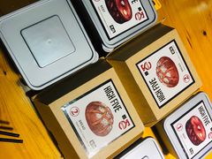 -HIGH FIVE哈福手工汉堡(桂林路店)