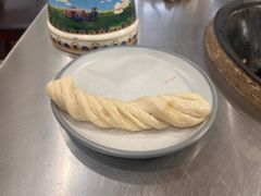 -粘豆包柴火铁锅炖