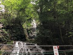 -藏龙百瀑风景区