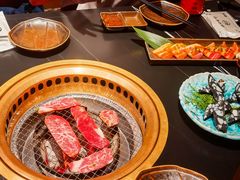 -山川小町·极番烧肉(新地假日广场店)