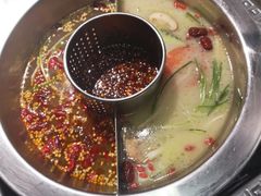 -佬土鹅肠火锅(解放路店)
