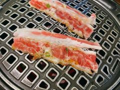 柠檬香草黑椒牛五花-小米烤肉-泥炉炭烤(常营店)