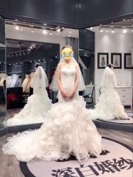 -深白婚纱艺术馆(王府壹号店)