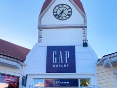 -GAP(王府井奥莱·香江小镇店)