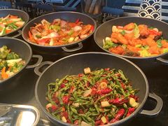 -万达文华酒店·48F云端窗景美食汇自助餐厅