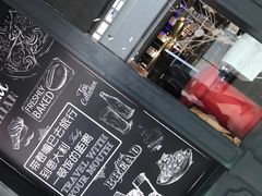 门面-意国小镇披萨牛排餐厅(万达广场店)