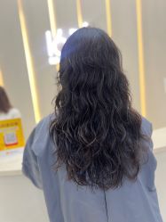 -十六番发型师事务所