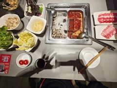 -海底捞火锅(海宁路店)