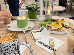 -玲婧胡同·生日蛋糕·餐厅(嘉里城店)