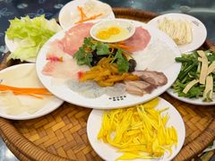 -桥香园云南过桥米线(金马碧鸡店)
