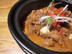 汁水牛腩-茅炒屋龙虾·烧烤·湘菜(新河路店)