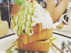 -Dazzling Cafe 蜜糖吐司专卖店