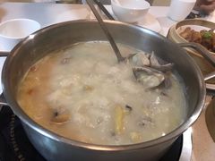 -煲王粤菜餐厅(中侨中心店)