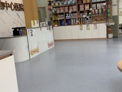 -爱佳宠物中心医院24H·CT·骨外科·猫专科(瑶海万达店)