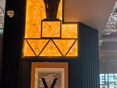 -Mogul Eatery·大亨餐酒馆
