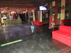 -加州红歌声宴KTV(白石洲店)