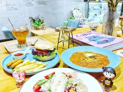 -ZING COFFEE 镜咖啡