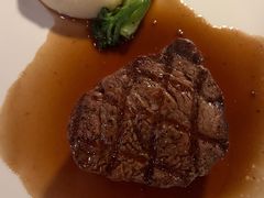 炭扒安格斯谷饲菲力牛排-Kathleen's Waitan 凯圣琳江景西餐厅(外滩店)