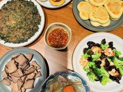 -爱的果实月嫂育婴师(世纪东方店)