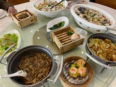 -东豪园林海鲜酒家(南港路辅路店)