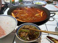 -旧街市鲜货老火锅(大光路店)