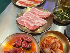 -釜山火炉·海鲜烤肉(紫藤路店)