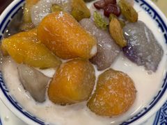 -广信牛奶甜品世家(台东店)