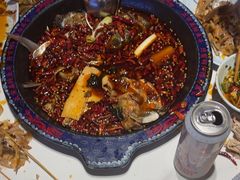 -何师傅美蛙鱼头(汉街店)