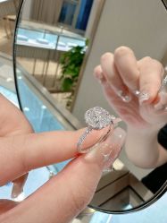-Zbird钻石小鸟·钻戒婚戒定制高端珠宝私人定制中心