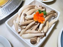 -左庭右院鲜牛肉火锅(浦江欢乐颂店)