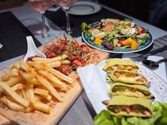 -蓝山四季西餐植物店