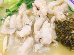 -明呈黄鱼面馆(斜土路店)