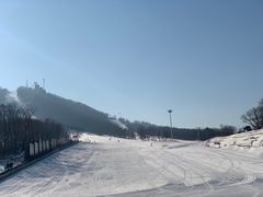 -庙香山滑雪场
