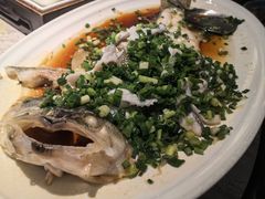 葱香鲈鱼-鱼你相聚·河鲜馆(袁家岭店)