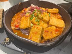 蒜香火腿包浆豆腐-云海肴云南菜·蒸汽石锅鱼(新奥店)
