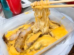 猪颈肉芝士捞公仔面-新记餐厅(香槟大厦店)