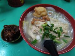 -明记砂煲美食(人民北路四十号大院店)